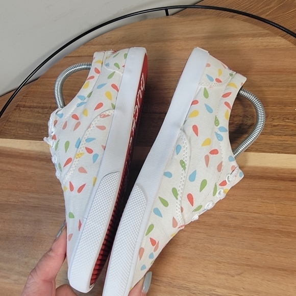 Bucketfeet Multi Color Rain Drop Print Canvas Sneakers Lace Up Size 6 - Picture 11 of 17